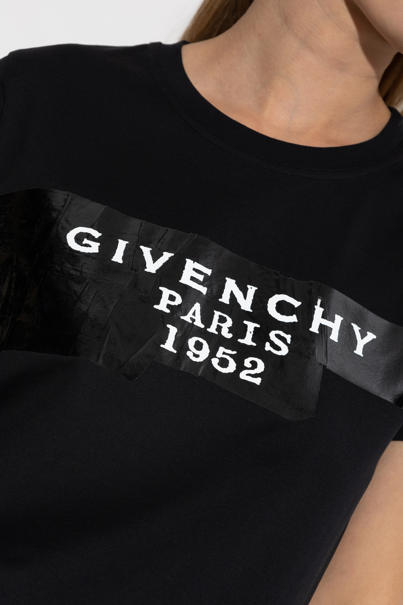 Givenchy T-shirt with printed logo | Women's | Vitkac